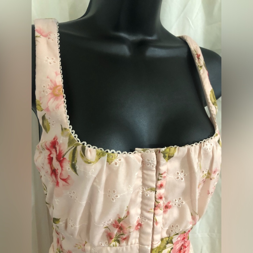 Jessica Simpson red roses eyelet lace fit & flare dress size medium brand new - Picture 11 of 17